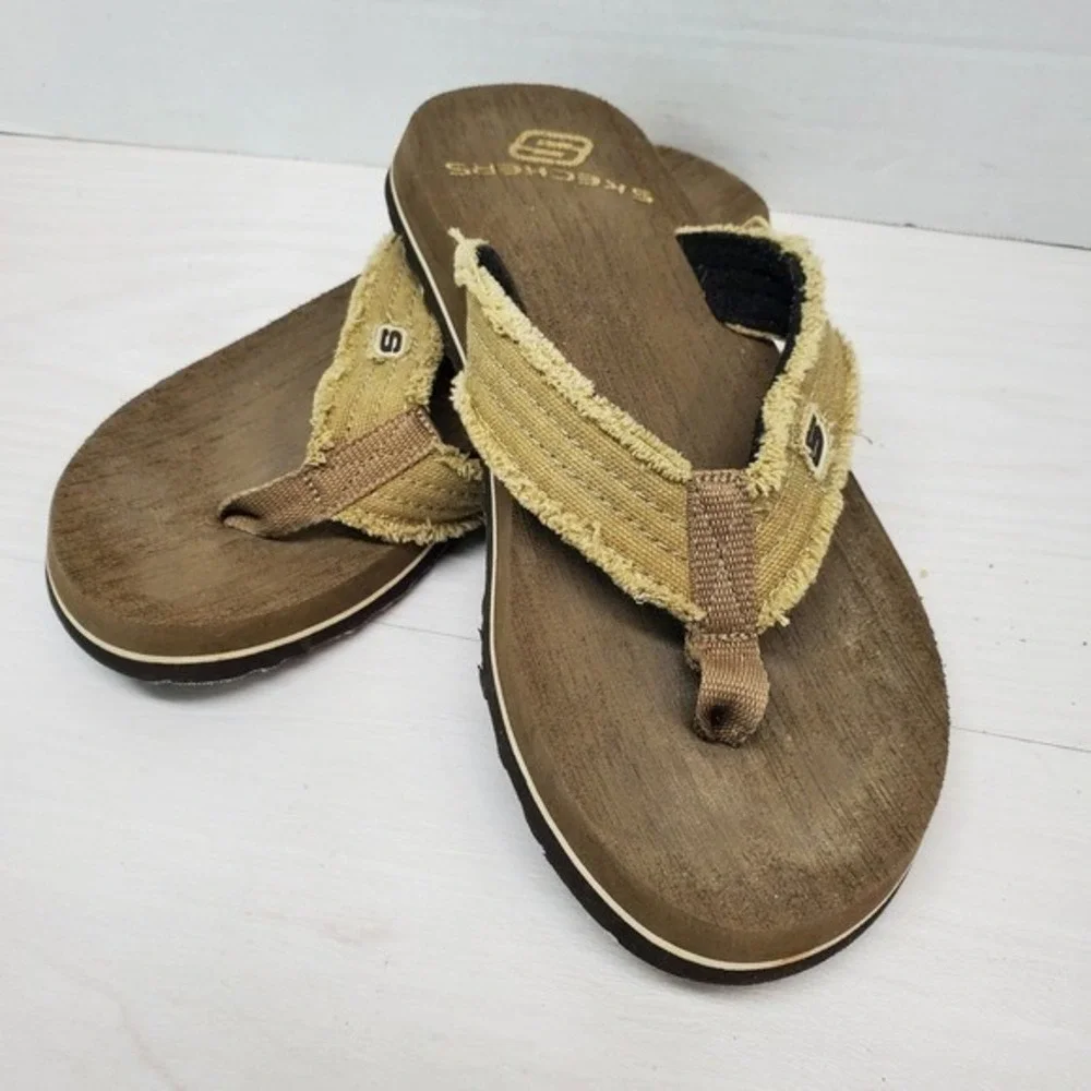 Skechers Men's Flip Flops Thong‎ Sandals Brown Tan Canvas Strap Comfort Size 7